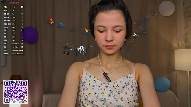 Snapshot of SheliaBinkley chatting on 06-01-26, 06:29 SheliaBinkley online show from 06-01-26, 06:29