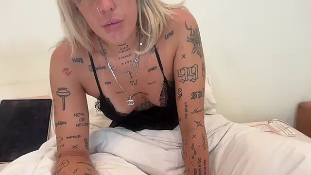 Snapshot of jesswilde_xo chatting on 05-19-26, 07:59 jesswilde xo online show from 05-19-26, 07:59
