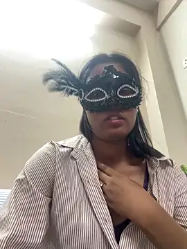 Snapshot of NaughtyTeena chatting on 04-03-26, 12:11 NaughtyTeena online show from 04-03-26, 12:11