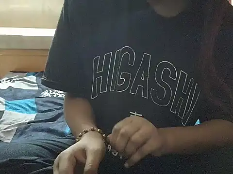 Snapshot of NaughtyTeena chatting on 04-04-26, 05:47 NaughtyTeena online show from 04-04-26, 05:47