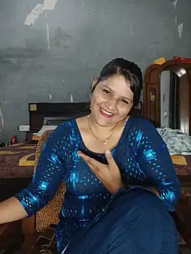 Snapshot of Riyashrma001 chatting on 05-22-26, 03:32 Riyashrma001 online show from 05-22-26, 03:32