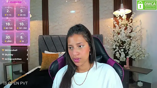 Snapshot of Atiena_ chatting on 04-18-26, 07:58 Atiena online show from 04-18-26, 07:58