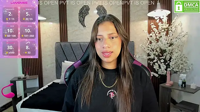 Snapshot of Atiena_ chatting on 04-29-26, 07:20 Atiena online show from 04-29-26, 07:20