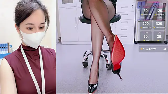 -Sophia-99 online show from 05-28-26, 12:44