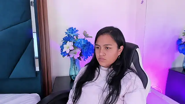 AprilMiiller online show from 05-28-26, 01:39