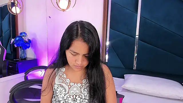 AprilMiiller online show from 05-22-26, 12:25