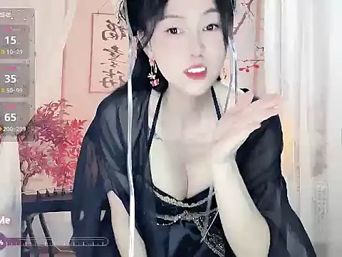 Snapshot of noomi-1111 chatting on 04-08-26, 02:57 noomi-1111 online show from 04-08-26, 02:57