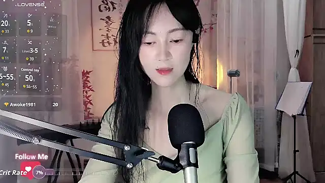 Snapshot of noomi-1111 chatting on 04-26-26, 02:53 noomi-1111 online show from 04-26-26, 02:53
