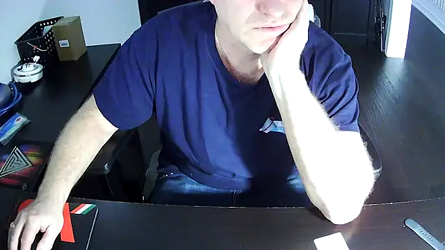 Snapshot of Shalun2000 chatting on 04-06-26, 10:00 Shalun2000 online show from 04-06-26, 10:00