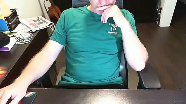 Snapshot of Shalun2000 chatting on 06-22-26, 03:12 Shalun2000 online show from 06-22-26, 03:12