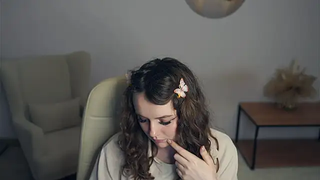 Snapshot of BernieFranko chatting on 04-06-26, 12:39 BernieFranko online show from 04-06-26, 12:39