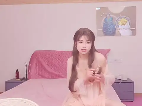 Snapshot of lmnb8888 chatting on 04-05-26, 10:44 lmnb8888 online show from 04-05-26, 10:44