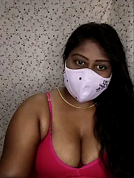 Romantic Woman online show from 05-13-26, 06:26