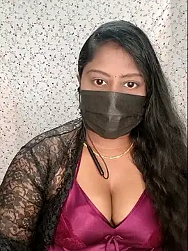 Romantic Woman online show from 05-16-26, 06:29