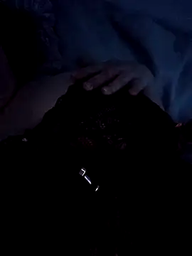 Snapshot of nika-W chatting on 04-12-26, 07:39 nika-W online show from 04-12-26, 07:39