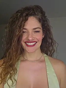 Snapshot of CelineBoyer_ chatting on 07-13-26, 08:08 CelineBoyer online show from 07-13-26, 08:08