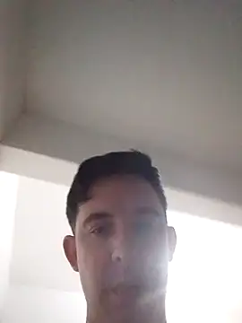 Roger1986  online show from 04-07-26, 09:16