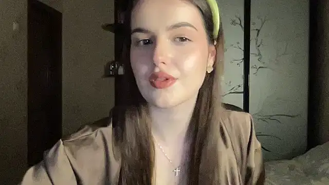 Snapshot of Oleksiiss chatting on 04-14-26, 10:26 Oleksiiss online show from 04-14-26, 10:26