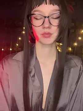 Snapshot of nicenessy chatting on 04-17-26, 04:10 nicenessy online show from 04-17-26, 04:10