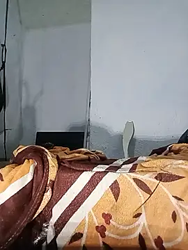 Snapshot of eroos_twink chatting on 03-25-26, 10:03 eroos twink online show from 03-25-26, 10:03