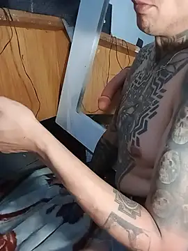 Snapshot of eroos_twink chatting on 03-11-26, 08:19 eroos twink online show from 03-11-26, 08:19