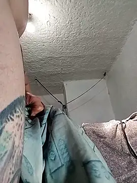 Snapshot of eroos_twink chatting on 01-31-26, 09:35 eroos twink online show from 01-31-26, 09:35