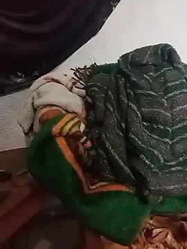 Snapshot of eroos_twink chatting on 02-15-26, 10:14 eroos twink online show from 02-15-26, 10:14