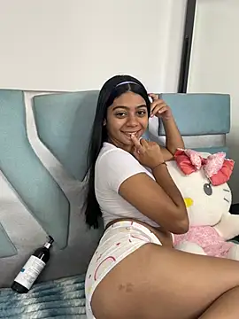 Veronica montielx online show from 04-07-26, 05:37