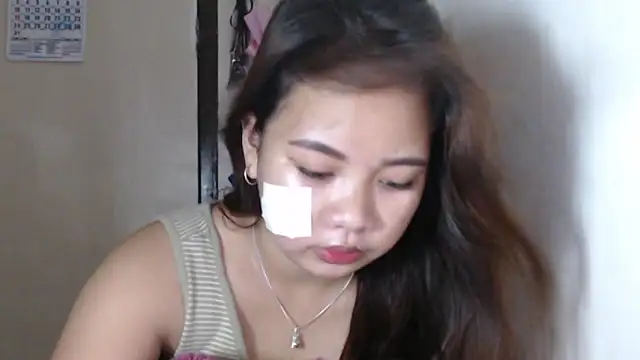 Snapshot of asianmiya08 chatting on 05-21-26, 03:37 asianmiya08 online show from 05-21-26, 03:37
