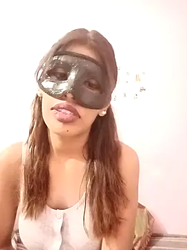 Snapshot of MANSI_HORNI86 chatting on 04-29-26, 05:30 MANSI HORNI86 online show from 04-29-26, 05:30