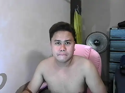 Snapshot of tipsy_butter chatting on 07-13-26, 06:13 tipsy butter online show from 07-13-26, 06:13
