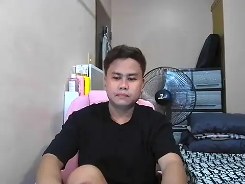 Snapshot of tipsy_butter chatting on 06-10-26, 03:35 tipsy butter online show from 06-10-26, 03:35