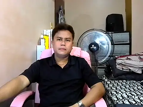 Snapshot of tipsy_butter chatting on 06-15-26, 07:08 tipsy butter online show from 06-15-26, 07:08