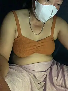 Snapshot of candy-beo chatting on 07-21-26, 02:40 candy-beo online show from 07-21-26, 02:40