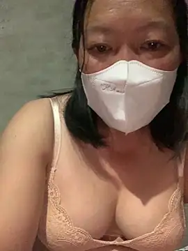 Snapshot of candy-beo chatting on 06-11-26, 02:58 candy-beo online show from 06-11-26, 02:58