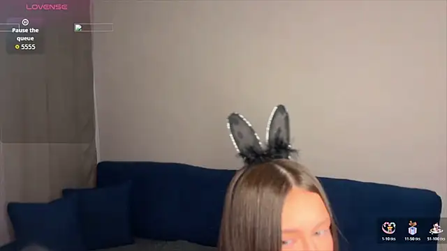 Snapshot of nancynicely chatting on 06-14-26, 12:17 nancynicely online show from 06-14-26, 12:17