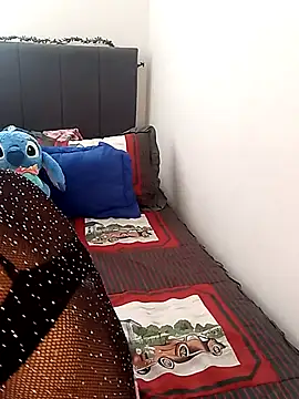 kitsune nyoko online show from 04-10-26, 08:16