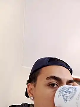 jhonylock online show from 04-21-26, 12:01