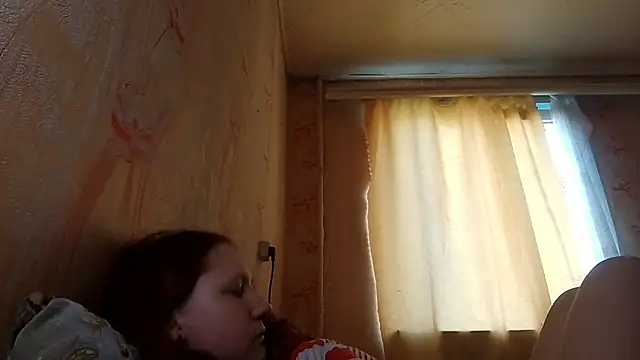 Snapshot of BirgitKamal chatting on 06-16-26, 11:43 BirgitKamal online show from 06-16-26, 11:43