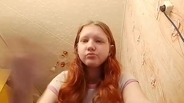 Snapshot of BirgitKamal chatting on 05-31-26, 10:21 BirgitKamal online show from 05-31-26, 10:21