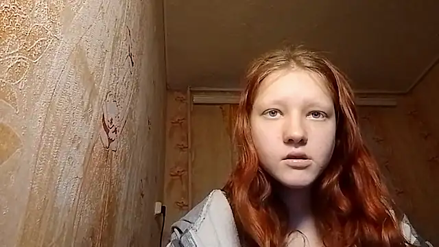 Snapshot of BirgitKamal chatting on 06-10-26, 05:25 BirgitKamal online show from 06-10-26, 05:25