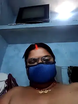 Snapshot of Desi_hot_bhabhi01 chatting on 04-09-26, 05:42 Desi hot bhabhi01 online show from 04-09-26, 05:42