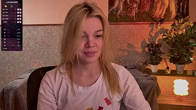 ScarletMarnei online show from 05-25-26, 03:17