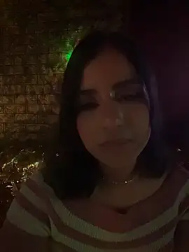 Snapshot of SusanneGrace chatting on 05-17-26, 03:28 SusanneGrace online show from 05-17-26, 03:28