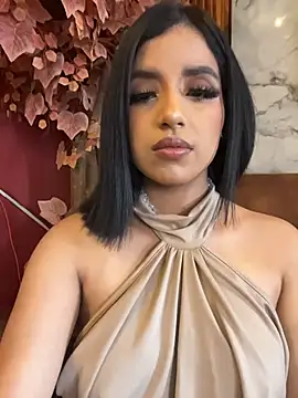 Snapshot of SusanneGrace chatting on 05-21-26, 07:11 SusanneGrace online show from 05-21-26, 07:11