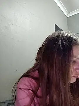 Snapshot of Skymadison6 chatting on 04-22-26, 02:57 Skymadison6 online show from 04-22-26, 02:57
