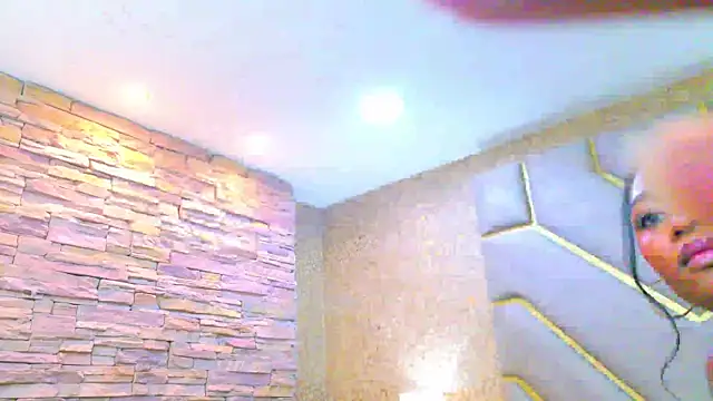 AiraLuna online show from 04-07-26, 08:43