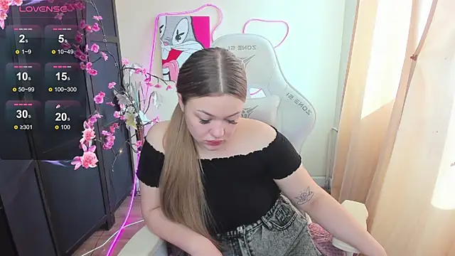 Snapshot of AmeliePeach chatting on 04-05-26, 02:07 AmeliePeach online show from 04-05-26, 02:07