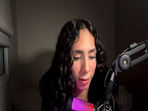 Snapshot of TakakoAthan chatting on 04-09-26, 11:55 TakakoAthan online show from 04-09-26, 11:55