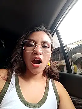 Snapshot of Leticia_Hinkley_ chatting on 04-08-26, 03:46 Leticia Hinkley online show from 04-08-26, 03:46